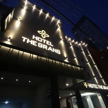 Daeyeon Business Hotel The Grang
