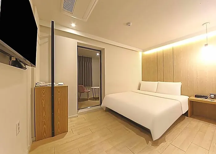 Daeyeon Business The Grang 2*