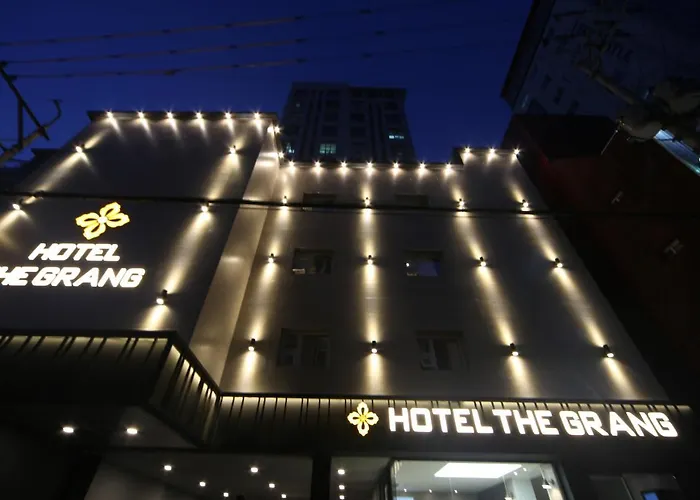 Daeyeon Business The Grang Hotel 2*