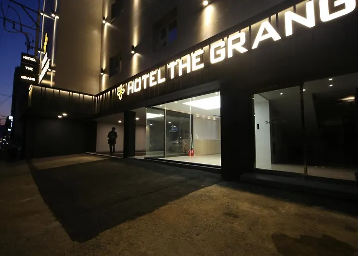 Hotel Daeyeon Business The Grang 2*