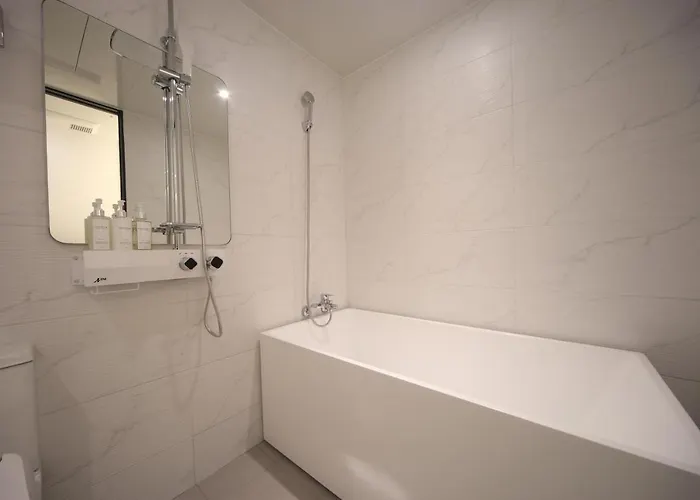 Daeyeon Business The Grang Hotel